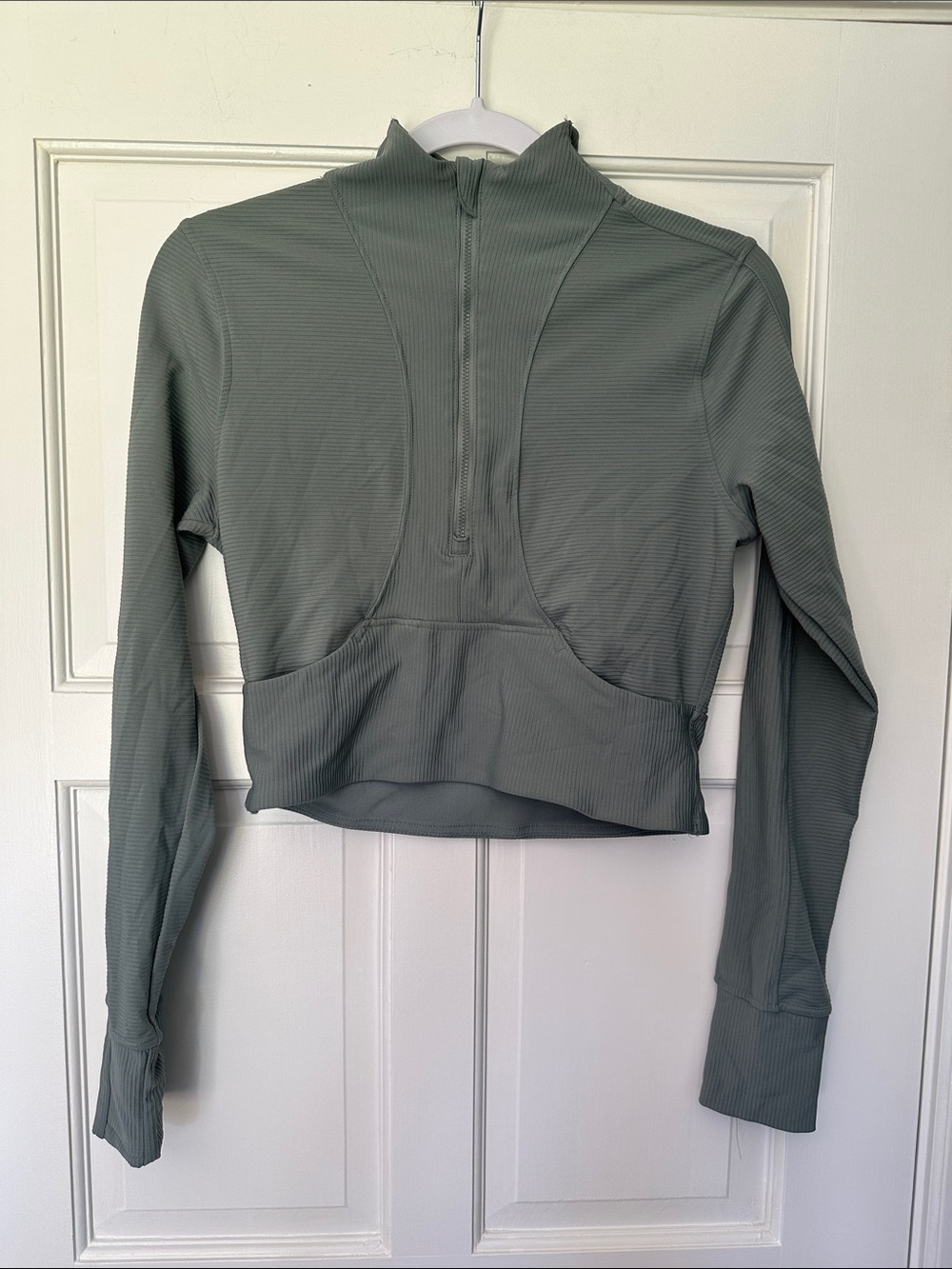 Reflex Cropped Half-Zip Pullover in Sage Size M